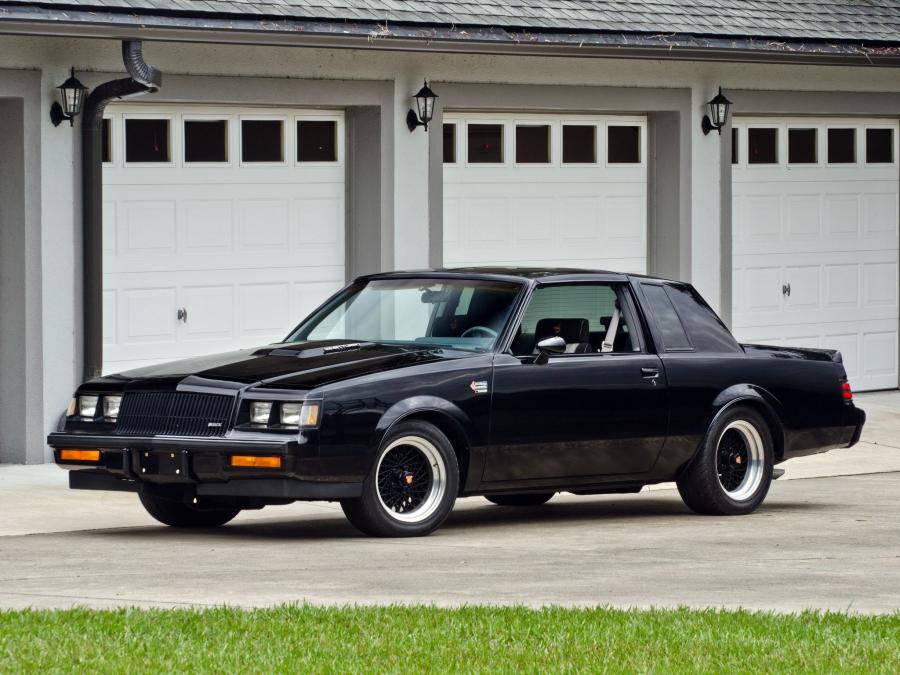  Buick Regal Grand National 1984 года  (фото 23 из 29)